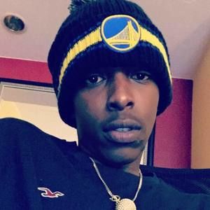 Meet your Posher, Khari